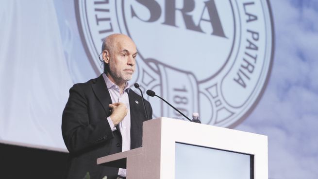 Oposición partida en La Rural