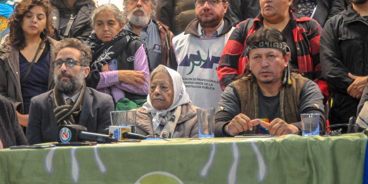 Presentaron un amparo colectivo a la Corte para pedir la nulidad de la reforma de Morales