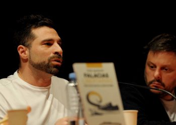 Presentaron un libro que deja al descubierto “las falacias libertarias”
