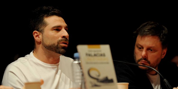 Presentaron un libro que deja al descubierto “las falacias libertarias”