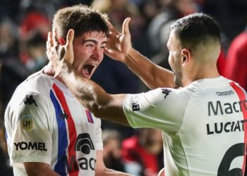 Tigre volvió al triunfo ante un Colón sin rumbo