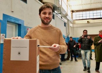 Torres votó en Trelew y anticipó una “alta participación” electoral