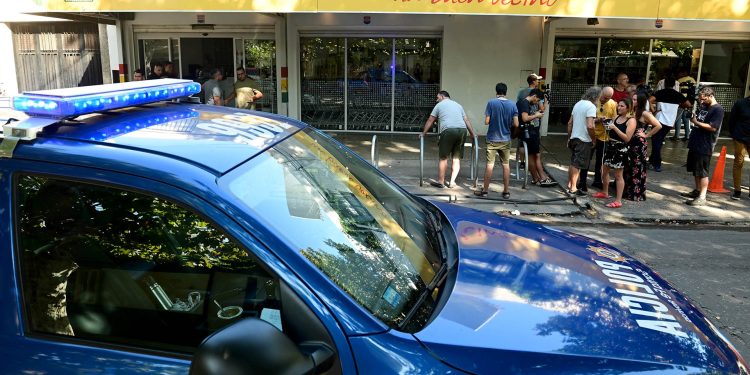 Trece imputados por cinco homicidios y la balacera al comercio del suegro de Messi