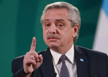 Alberto apuntó contra los empresarios y las provincias que no quieren pagar la suma fija