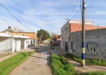 Asesinaron a balazos a un hombre y una mujer dentro de una camioneta