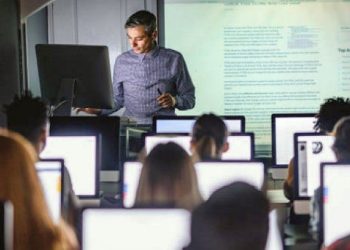 Cambios en Educación: las elecciones 2023 y el impacto en las políticas públicas