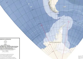 Cancillería presentó queja por un mapa chileno que se proyecta sobre territorio argentino