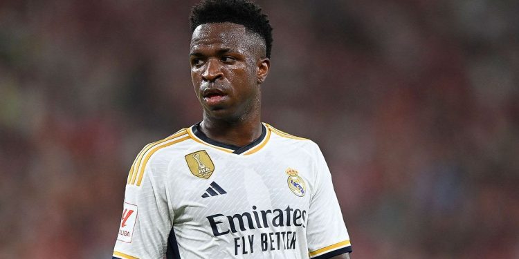 Contratiempos en Brasil: Vinicius fue desafectado y lo reemplaza Raphinha