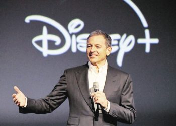Crecen en Hollywood las versiones que dicen que Apple comprará Disney