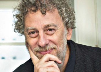 Daniel Feierstein: «No veo que sea muy útil una campaña de miedo frente al avance de Milei»