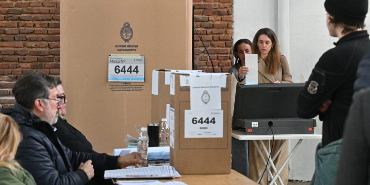 Denunciaron por “presunto fraude electoral por negligencia” a Rodríguez Larreta