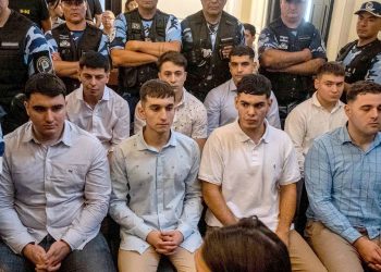 Ejercicios y tareas de cocina, la rutina de los condenados por el crimen de Báez Sosa