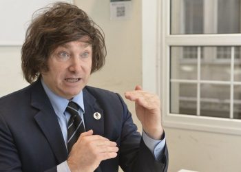 El plan de gobierno de Milei: eliminación de Ministerios, planes pilotos en escuelas y uso de armas