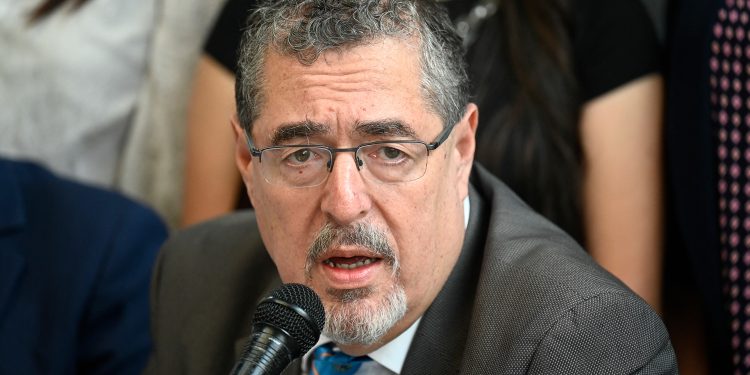 Elecciones en Guatemala: Arévalo llamó a dejar atrás “décadas de gobiernos corruptos”
