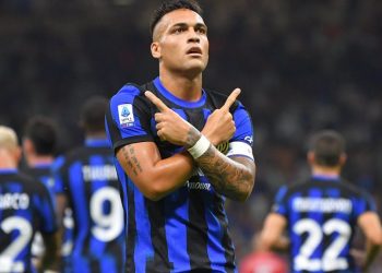 Inter debutó con tiunfo en una noche brillante de Lautaro Martínez