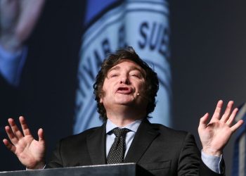 Javier Milei prometió eliminar el CONICET si gana la presidencia