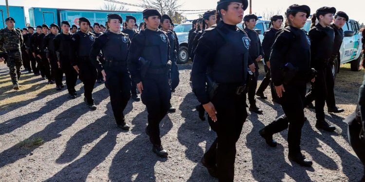 Kicillof: “Ya hay 94 detenidos en manos de la justicia” por los intentos de robos