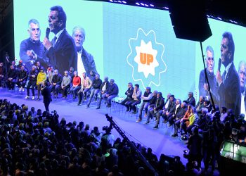 La CGT respaldó la decisión de Massa de actualizar el valor del ingreso base de Ganancias