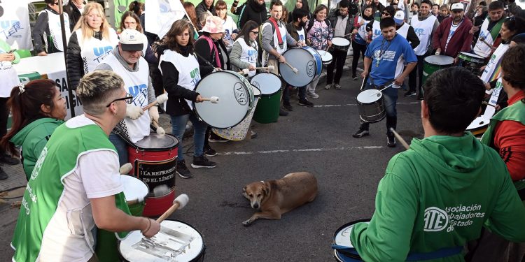 La fórmula oficialista de ATE Aguiar-Cabezas se imponía ampliamente en 21 provincias