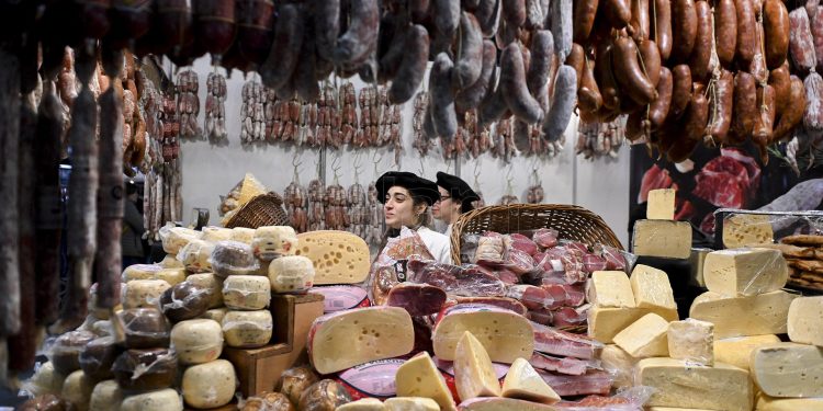 Lanzan convocatoria de créditos para federaciones agropecuarias y agroalimentarias