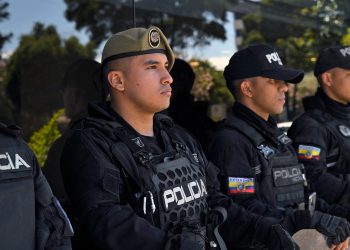 Lasso ordenó al Ejército ocuparse de la seguridad de los candidatos