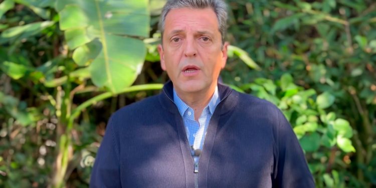 Massa anunció medidas para beneficiar a pymes, trabajadores, monotributistas y jubilados