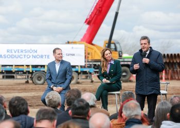 Massa anunció obras de energía claves para el noroeste del país