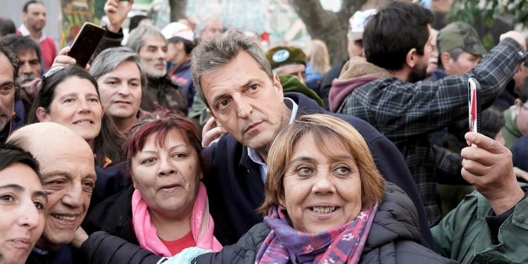 Massa destacó importancia de “espacios de primera infancia”