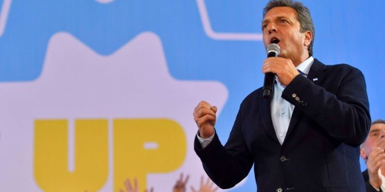 Massa en un acto con la CGT: “Voy a ser el presidente del trabajo y de los trabajadores”
