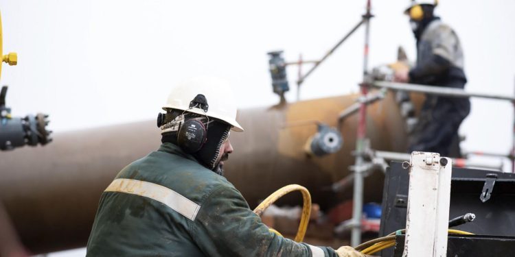 Massa lanza la licitación para la obra de reversión del Gasoducto Norte