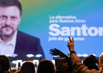 Massa pidió a la militancia que Santoro sea el “candidato más votado” en CABA