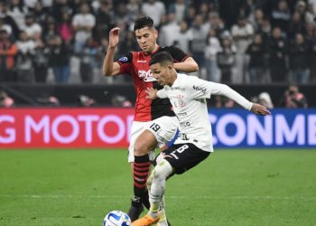 Newell’s recibe a Corinthians obligado a ganar: horario, TV y formaciones