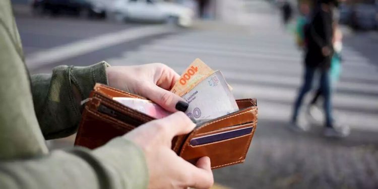 ¡No hay bolsillo que aguante! Vuelven a subir alimentos y bebidas: la proyección de la inflación