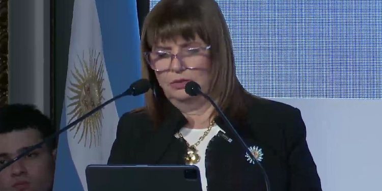 Patricia Bullrich: “Argentina en nuestro gobierno no va a entrar a los BRICS”