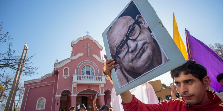 Recordaron en La Rioja los 47 años del asesinato del obispo Enrique Angelelli