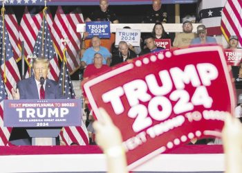 Trump sumó la acusación más grave: haber “conspirado” contra los Estados Unidos