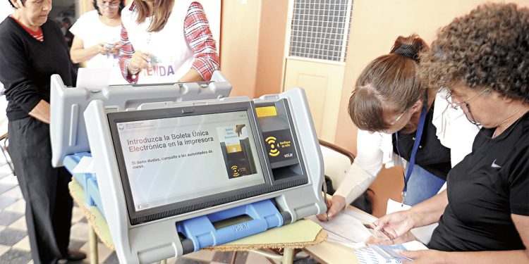 Voto electrónico en Ciudad: el Consejo de la Magistratura presentó un preocupante informe a la jueza Servini