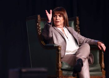 Bullrich arremetió contra los docentes y advirtió: “Si hacen paro, llamaremos a los jubilados”