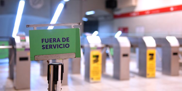 Comenzó el paro en todas las líneas de subte y el Premetro