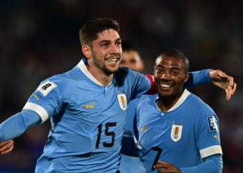 Cosa de “locos”: Uruguay debutó con un gran triunfo de la mano de Bielsa