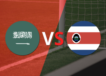 Costa Rica llega al complementario con una ventaja de 2-0