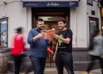 Del revuelto gramajo a los buñuelos de acelga: 170 recetas de los bares notables porteños
