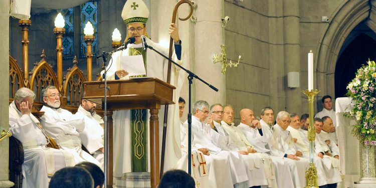 El Obispo Gabriel Mestre se despidió de la diócesis de la Mar del Plata