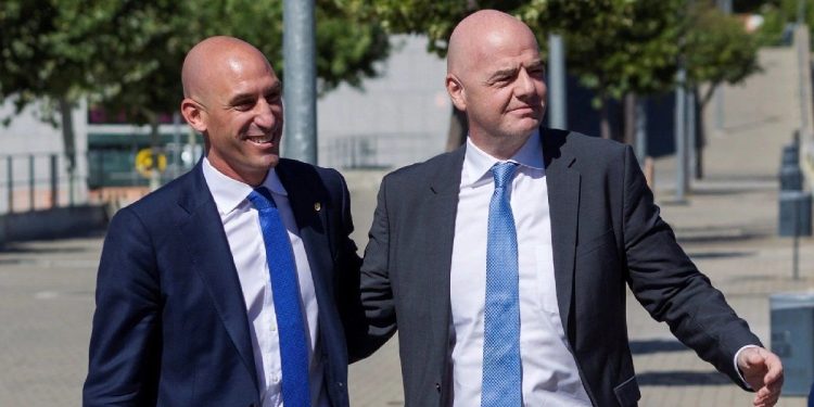 El presidente de la FIFA fue terminante sobre el beso de Luis Rubiales