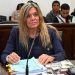 En pleno juicio, un preso quiso apuñalar a una fiscal e hirió en el cuello a una pasante