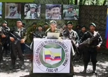 Gobierno colombiano y disidencias de las FARC se comprometen a retomar cese del fuego