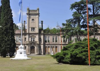 Jaime Perczyk: «Tenemos que lograr que los jardines maternales sean de alcance universal»