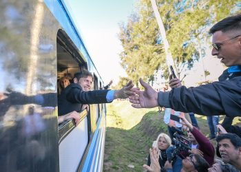 Kicillof: “Para mejorar la Educación no hacen falta menos sino más políticas de Estado”
