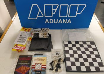 La Aduana detuvo un envío de cocaína a Australia: estaba oculto en un tablero de ajedrez