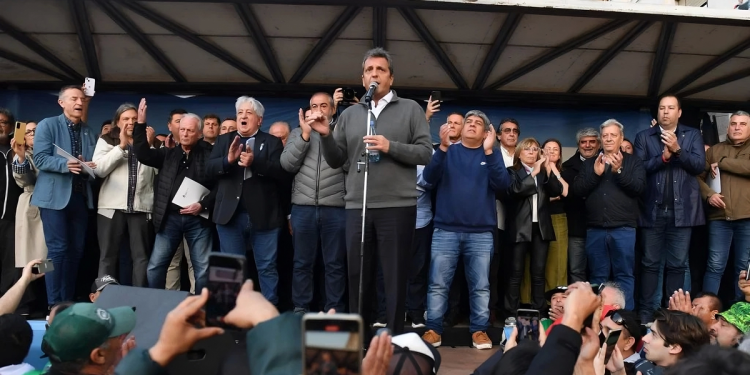 La CGT hará un acto el viernes frente al Congreso para apoyar a Sergio Massa y celebrar quita de Ganancias